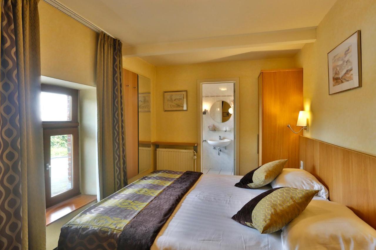 Auberge Des Cretes Falmignoul Buitenkant foto